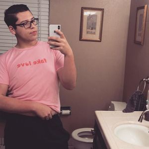 Meet your Posher, Isaiah